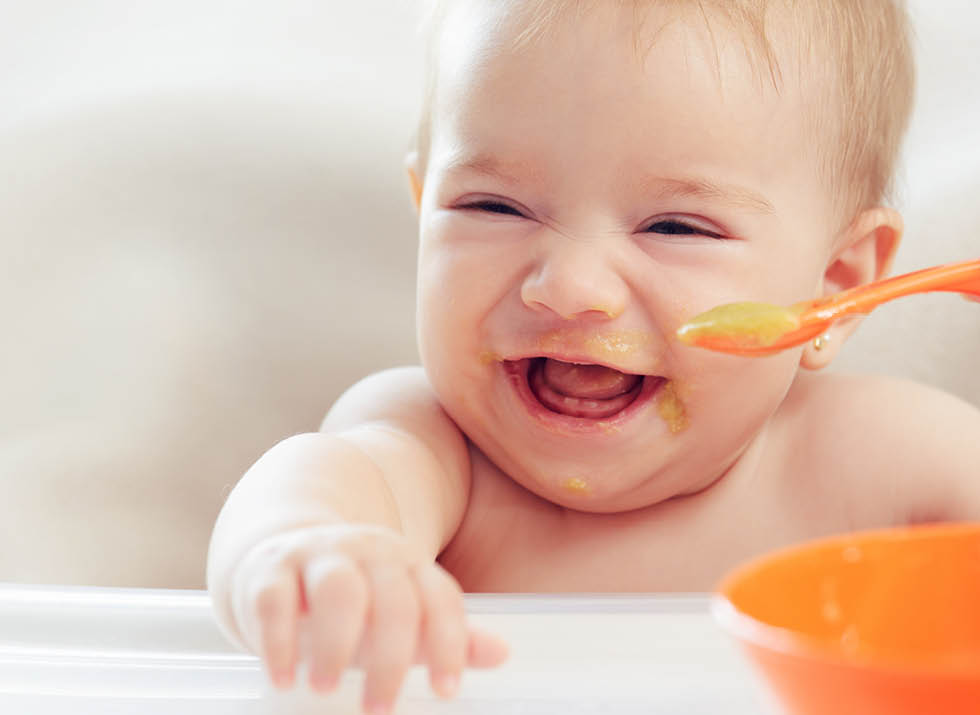 Introducing Solids: When to Start Baby Food